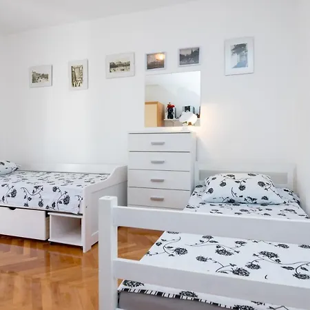 Apartman Niko * Задар
